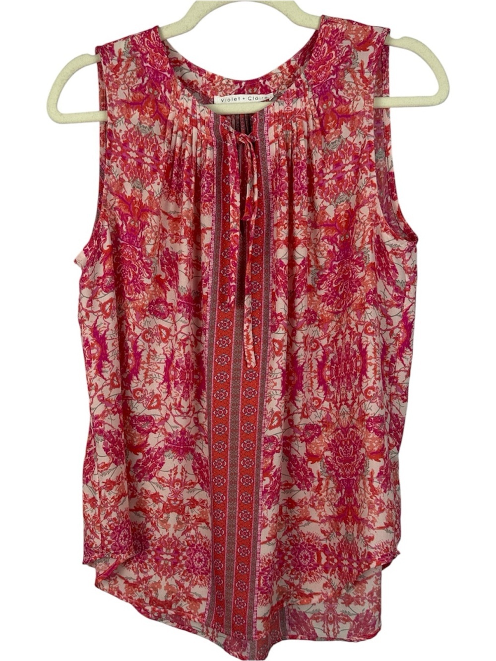 Violet + Claire Pink Coral Floral Print Sleeveless Keyhole Tie Neck Blouse M